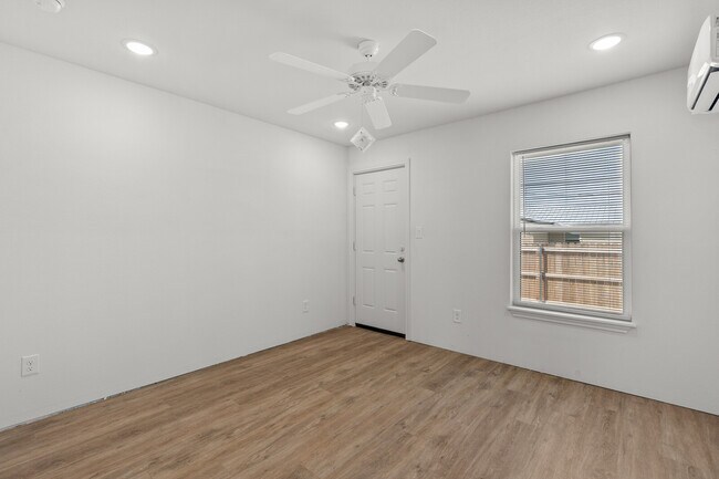 Building Photo - 4125 Compton Ln