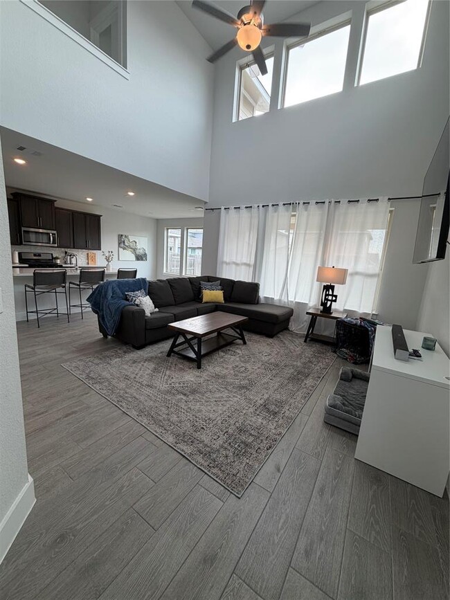 Building Photo - 8603 Cumbrae Ln