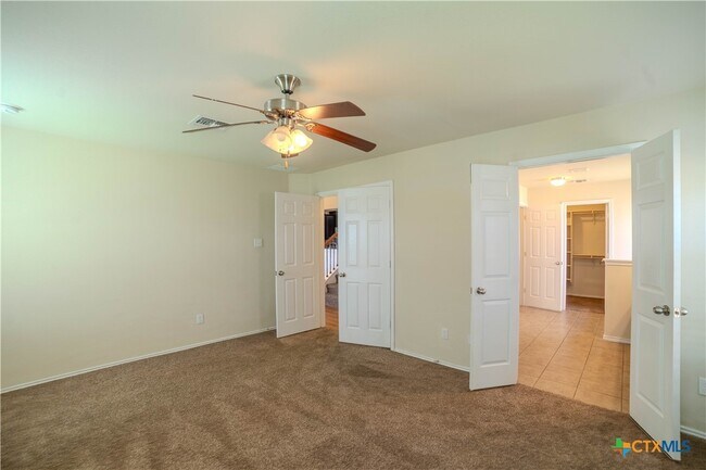 Building Photo - 6604 Katy Creek Ln