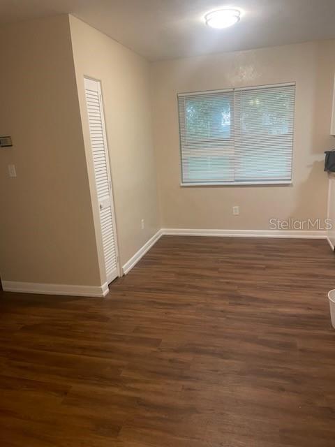 Building Photo - 4090 Oak Dr