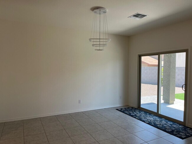 Building Photo - 4466 N 100th Dr