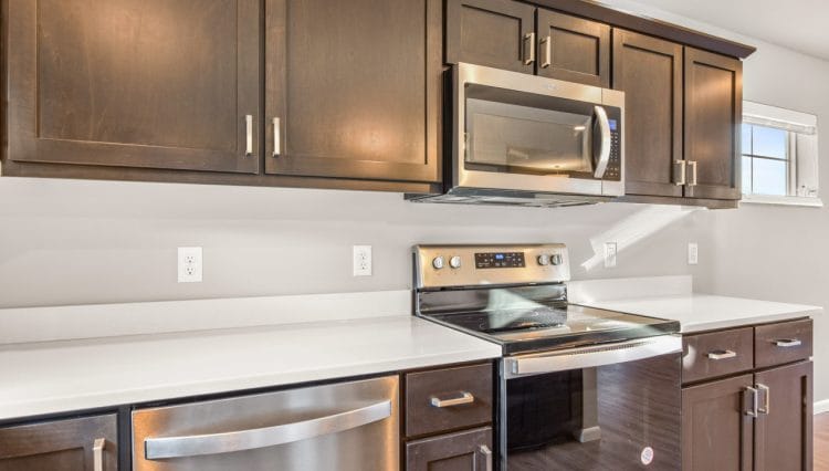Building Photo - 655 Hillcrest Dr