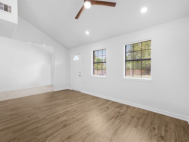 Building Photo - 3131 Patience Ave