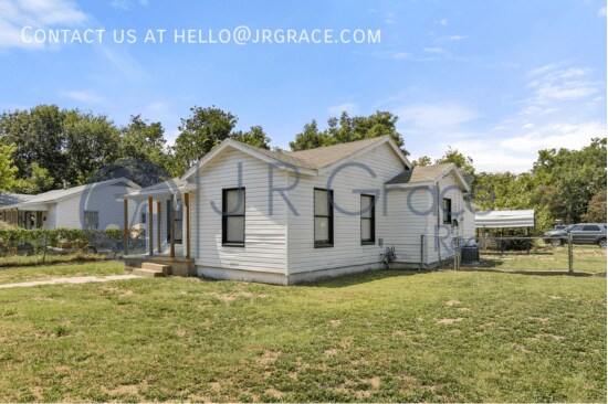 Building Photo - 3132 N 28th St