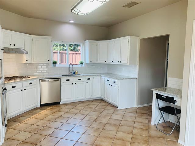 Building Photo - 1100 Timberline Ln
