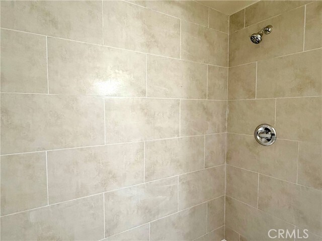 Building Photo - 841 Fairview Ave