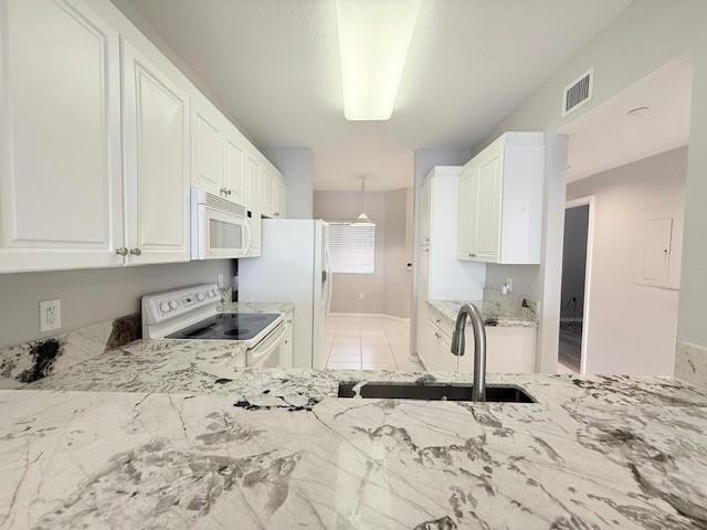 Building Photo - 7755 Yardley Dr