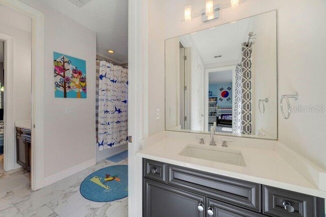 Building Photo - 9102 Southern Breeze Dr