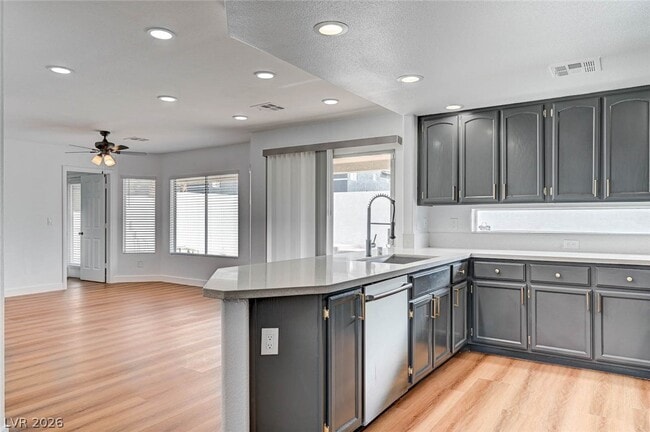 Building Photo - 2817 Via Florentine St