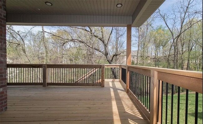 Building Photo - 2200 NW Small Oaks St