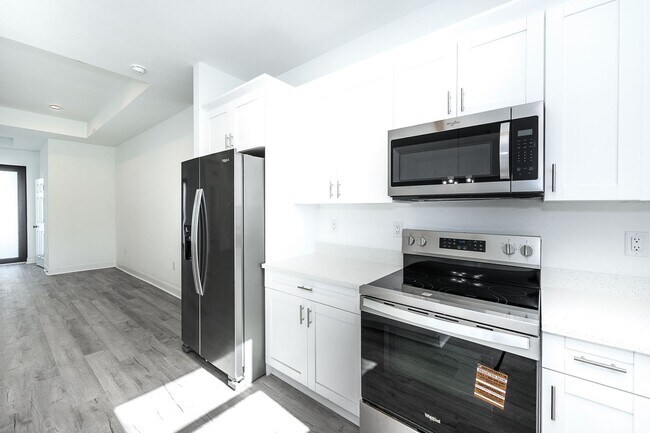 Building Photo - 3304 Glencove St