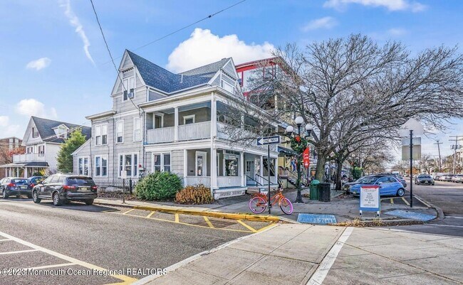Building Photo - 62 Main Ave