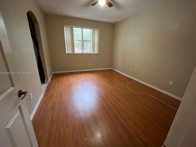 Building Photo - 4952 Tradewinds Ter