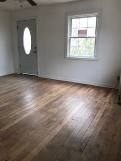 Living Room - 11 Heath Ln