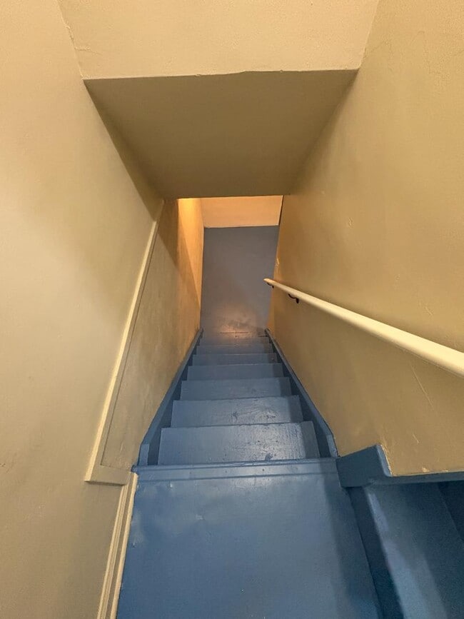 Building Photo - 1623 Harold Dr