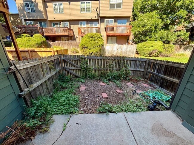 Building Photo - 17315 E Rice Cir