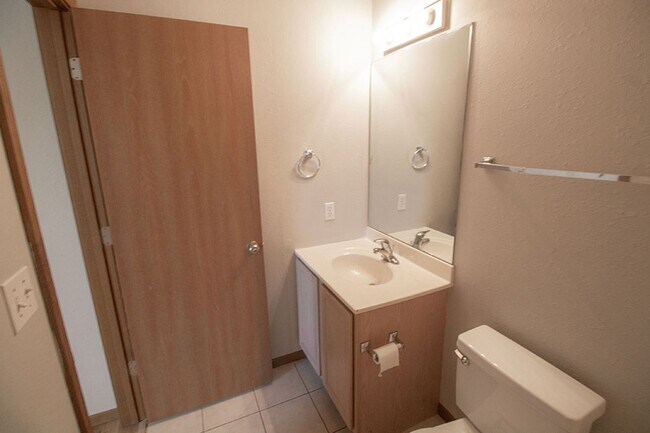 Building Photo - 1516-1518 Citadel Dr.