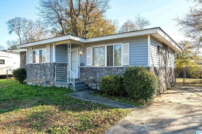 Building Photo - 1425 66th St