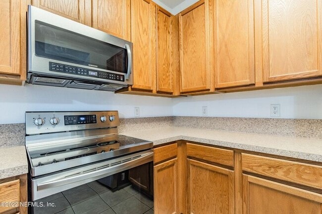 Building Photo - 5737 Parkstone Crossing Dr