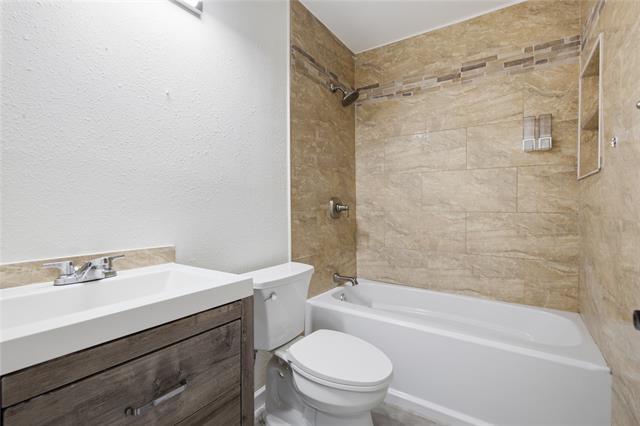 Building Photo - 3728 Flintwood Trail