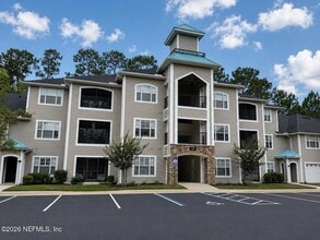 Building Photo - 145 Legendary Dr