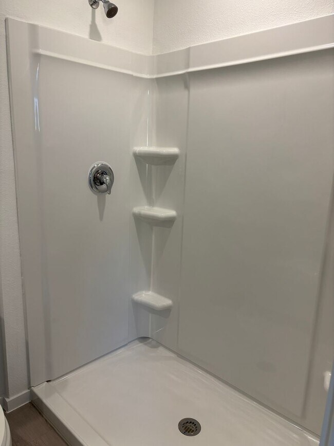 Building Photo - 3/2/2 New Construction in Sherman!