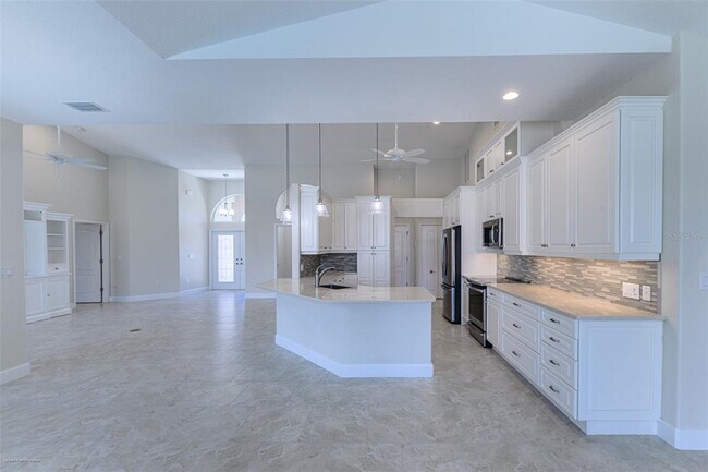 Building Photo - 566 Port Bendres Dr
