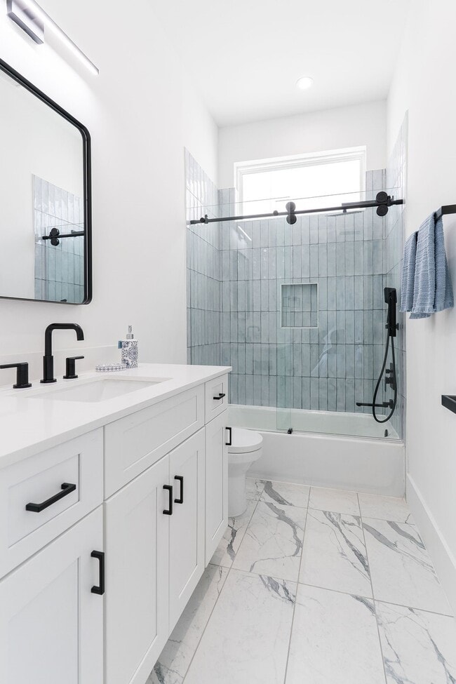 Building Photo - 5703 Dolores St