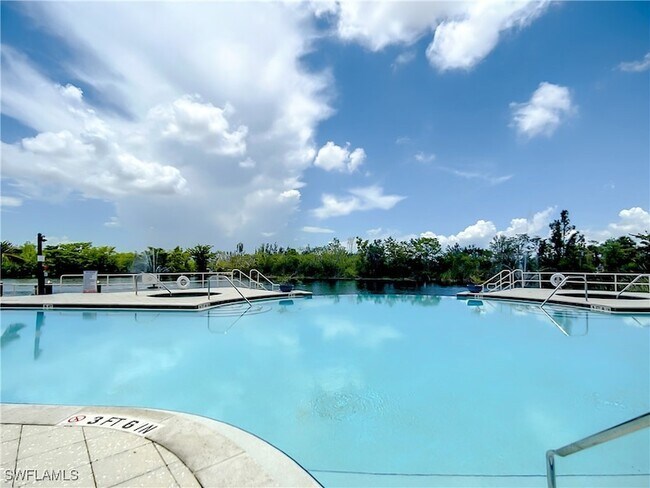 Building Photo - 14350 Riva Del Lago Dr