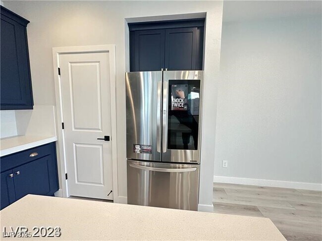 Building Photo - 11611 Earth Stone Ave