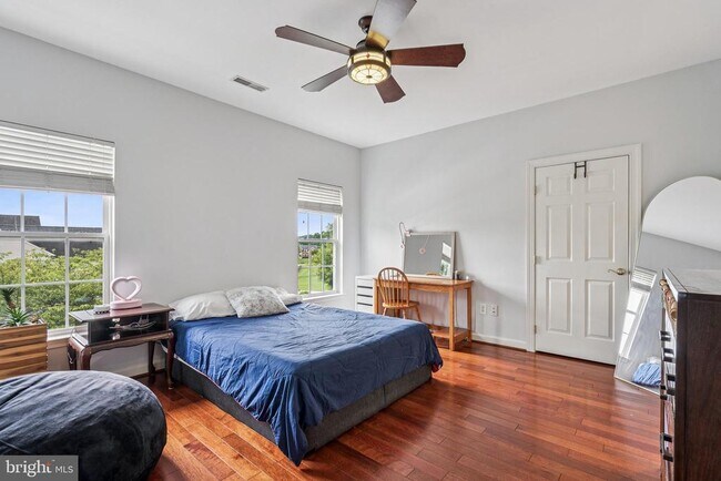 Building Photo - 602 Corsair Ct