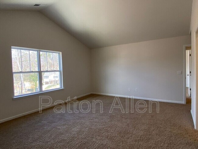 Building Photo - 45 Hamrick Dr