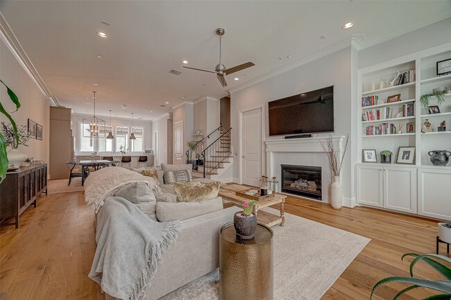 Primary Photo - 5213 Feagan St