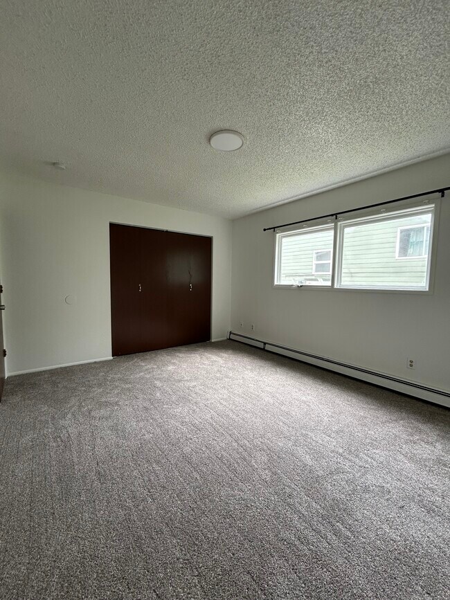 Building Photo - 1710 Muldoon Cir