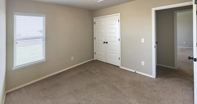 Building Photo - 19720 Serenade Way