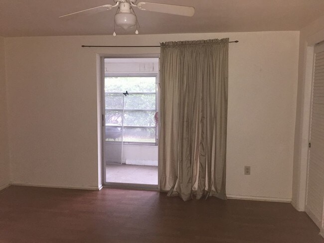 Building Photo - Gardens of Beacon Square - 55 Community