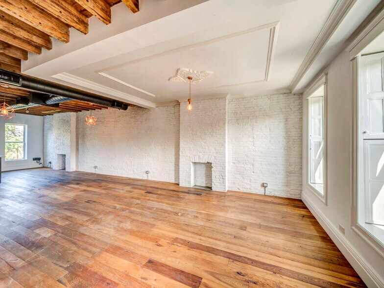 Open Plan Parlor/Living/Dining - 607 Hancock St