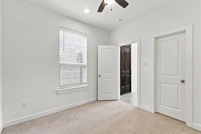 Building Photo - 2737 Splendor Ln