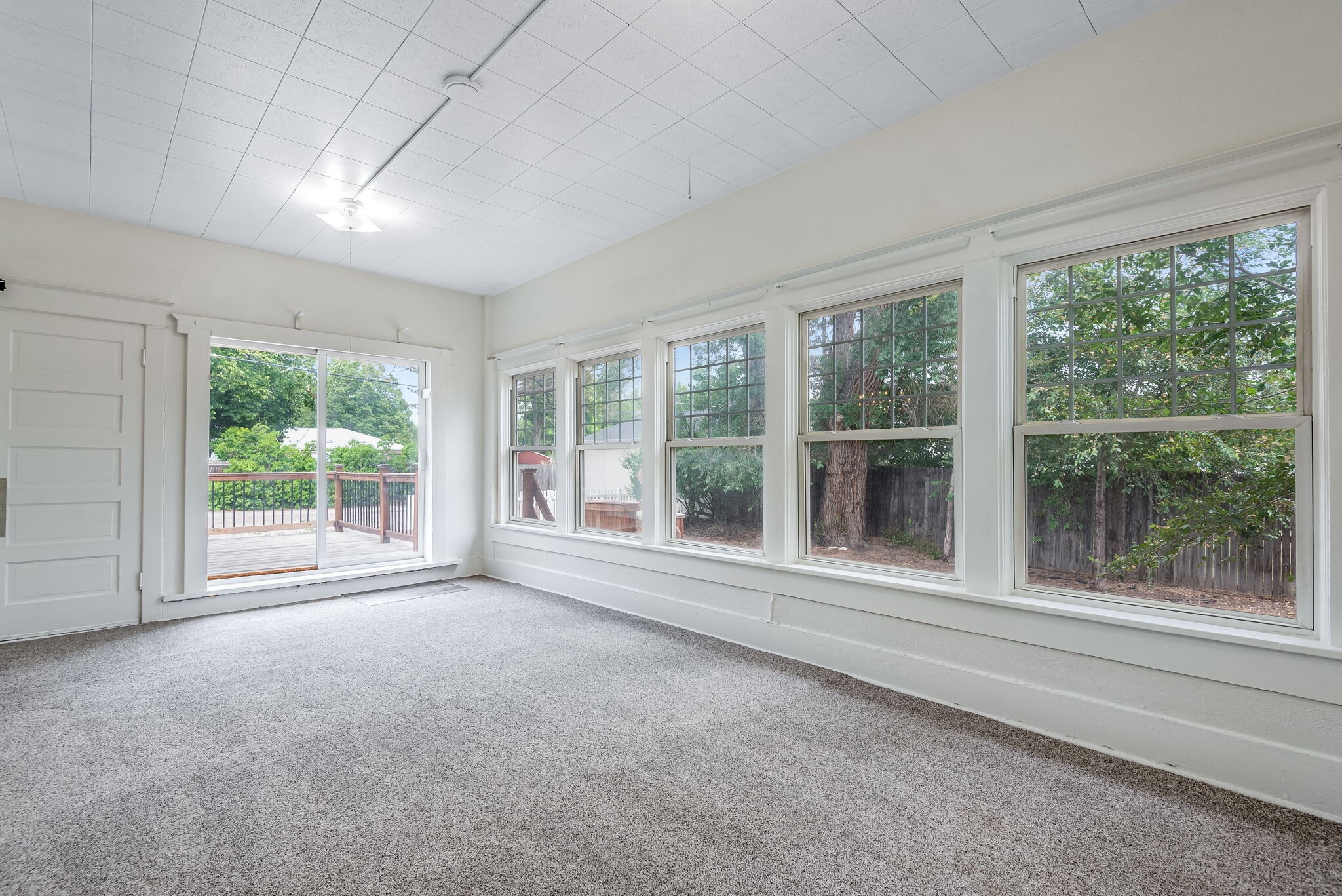 Building Photo - 1478 S University Blvd