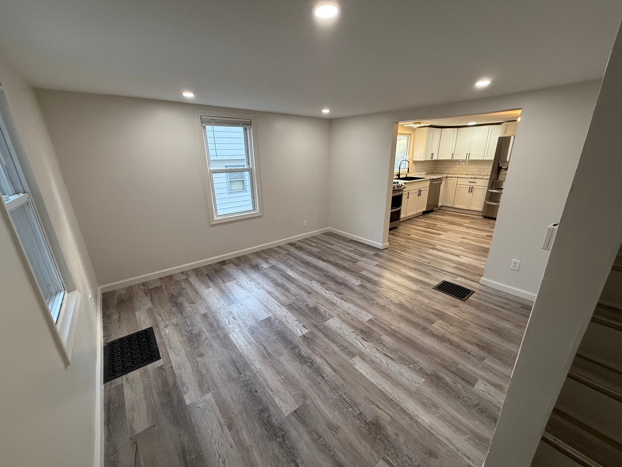 Building Photo - 4623 Grace Pl