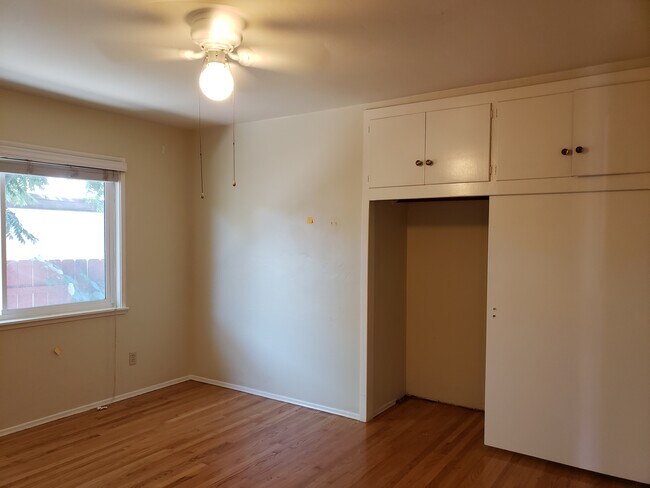 Building Photo - 5051 63rd St