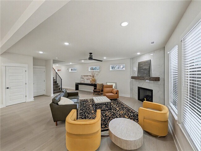 Building Photo - 30 Cromer Dr