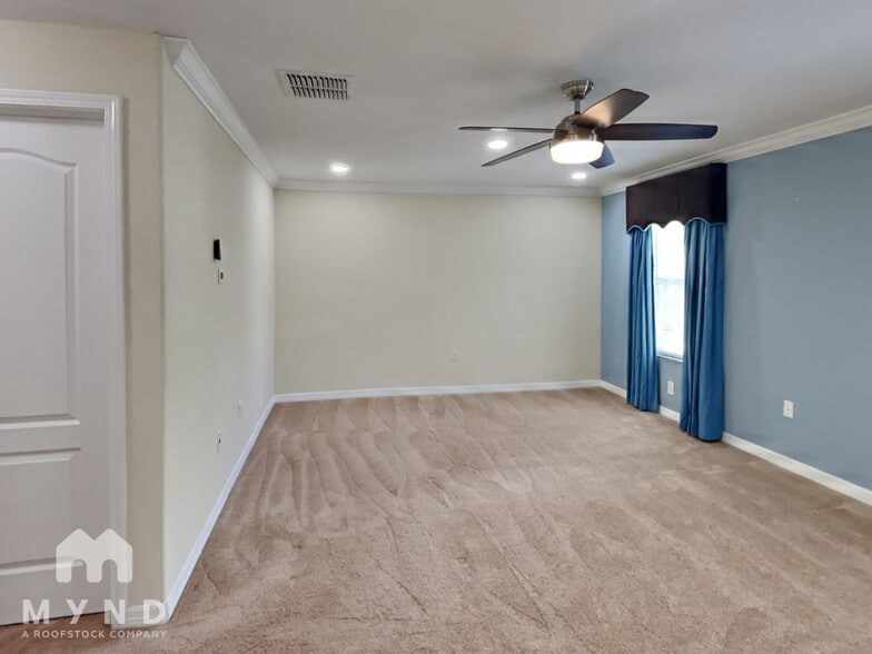 Building Photo - 20321 Starfinder Way