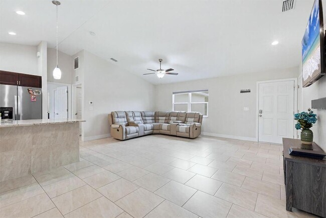 Building Photo - 1458 Richbriar Dr
