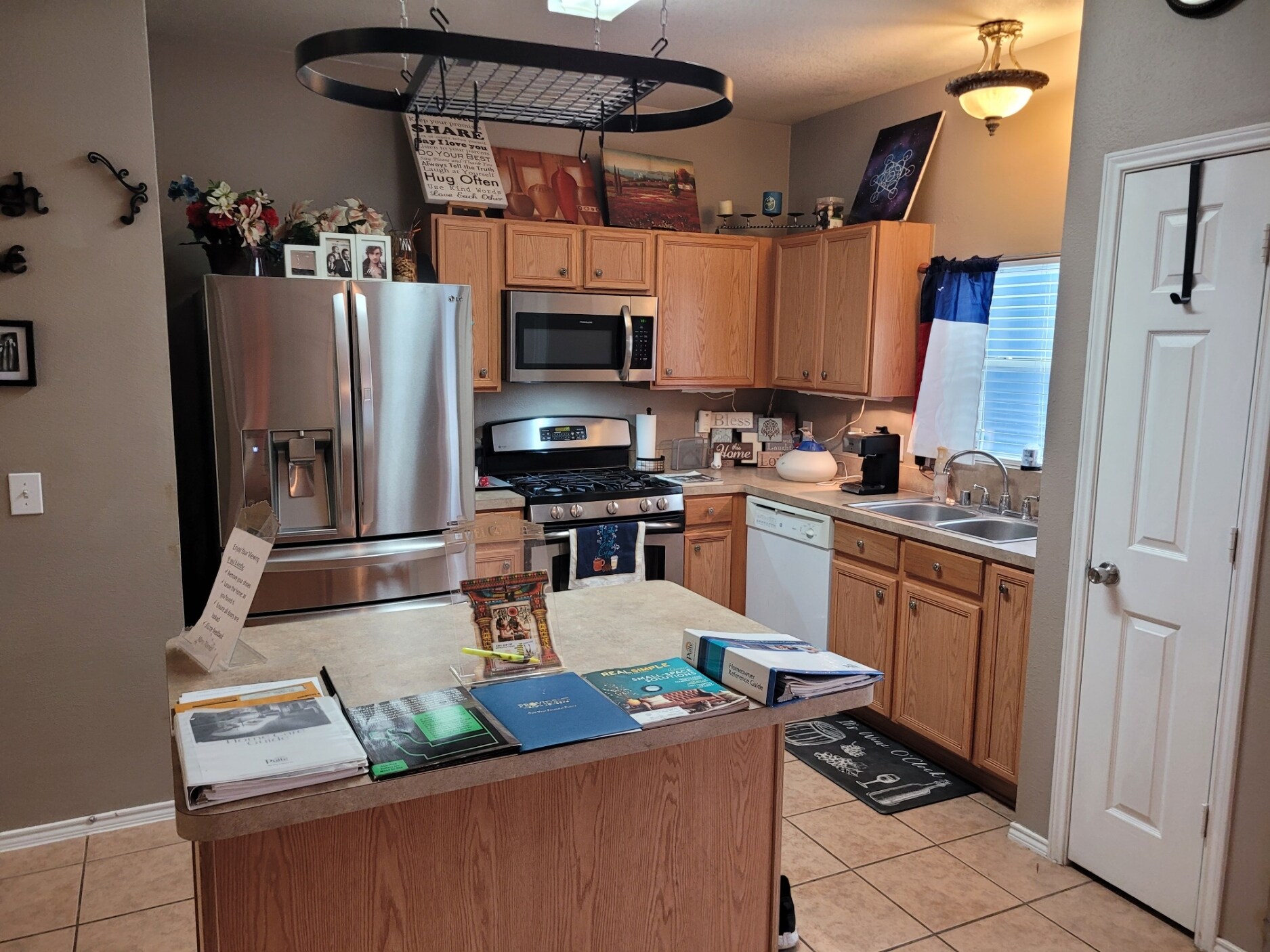 Building Photo - 23619 Twisting Falls Drive