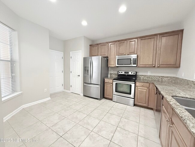 Building Photo - 3676 Hartsfield Forest Cir