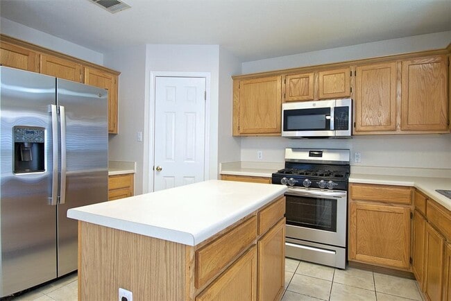 Building Photo - 3224 Texas Topaz Dr