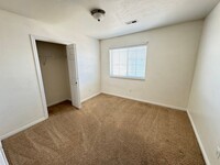 Building Photo - # bedroom 2 Bath Condo in Saratoaga Springs