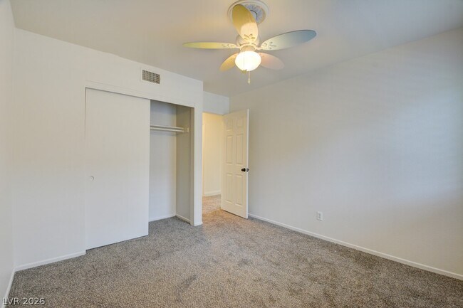 Building Photo - 9716 Blazing Star Ct