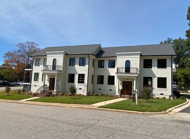 Building Photo - Luxury Condo in the Village District of Downtown Raleigh - Walking Distance to Shopping + Dining